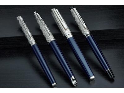 Як вибрати ручку: кулькову, ролер чи перову