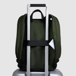 Рюкзак для ноутбука 15,6″ Piquadro BRIEF (BR) Green CA6383BR2_VE2