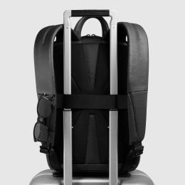 Рюкзак для ноутбука 14″ Piquadro THAN (S135) Black CA6610S135_N