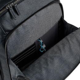 Рюкзак для ноутбука 15″ Piquadro BLACK SQUARE (B3) Green CA3444B3BM_VE