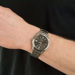 Мужские часы Seiko CLASSIC QUARTZ TITANIUM SUR375P1