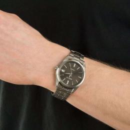 Мужские часы Seiko CLASSIC QUARTZ TITANIUM SUR375P1