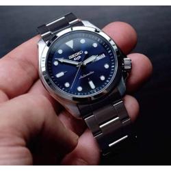 Чоловічий годинник Seiko 5 SPORTS SRPE53K1
