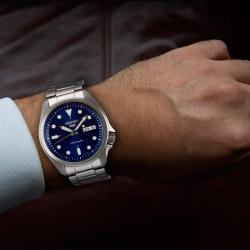 Чоловічий годинник Seiko 5 SPORTS SRPE53K1