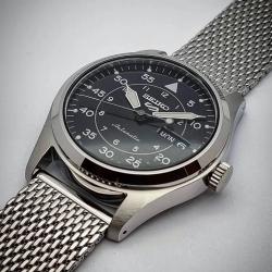 Чоловічий годинник Seiko 5 SPORTS SRPH23K1