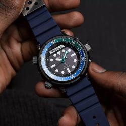 Чоловічий годинник Seiko PROSPEX Arnie Padi Special Edition SNJ039P1