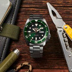 Чоловічий годинник Seiko 5 SPORTS SRPD63K1